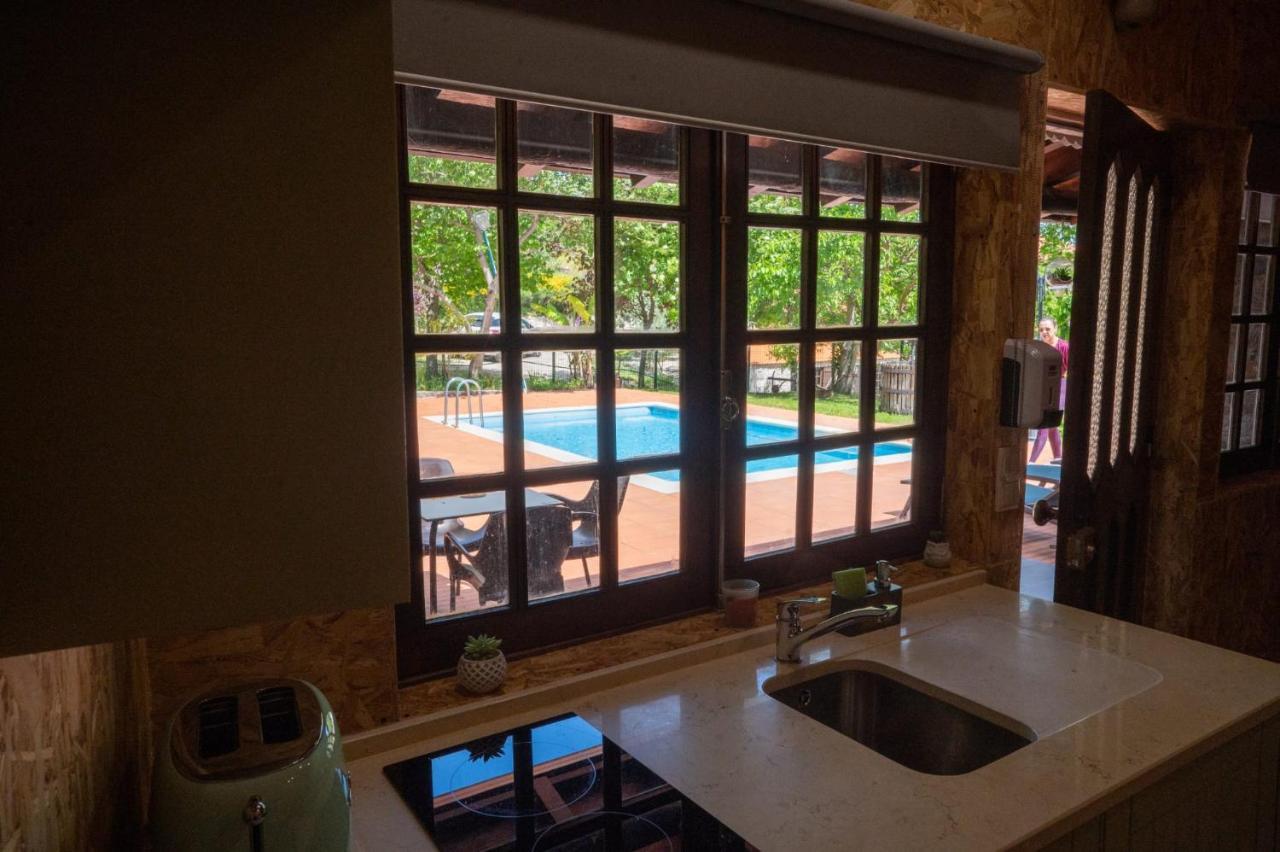 Pinhawood Villa Resende Exterior photo